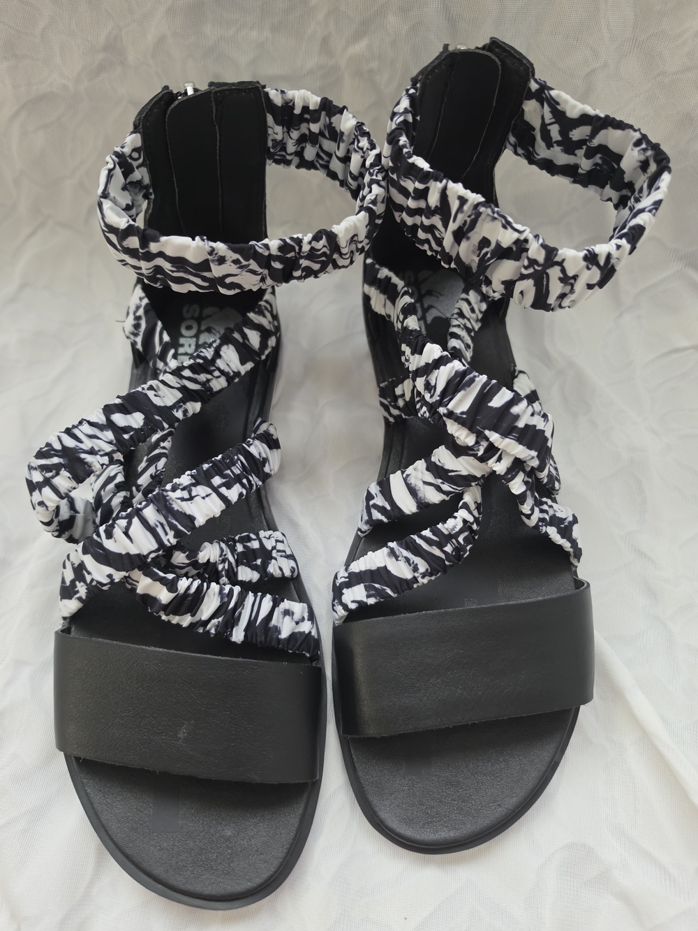 Sorel Black & White Ruched-Strap Sandals
